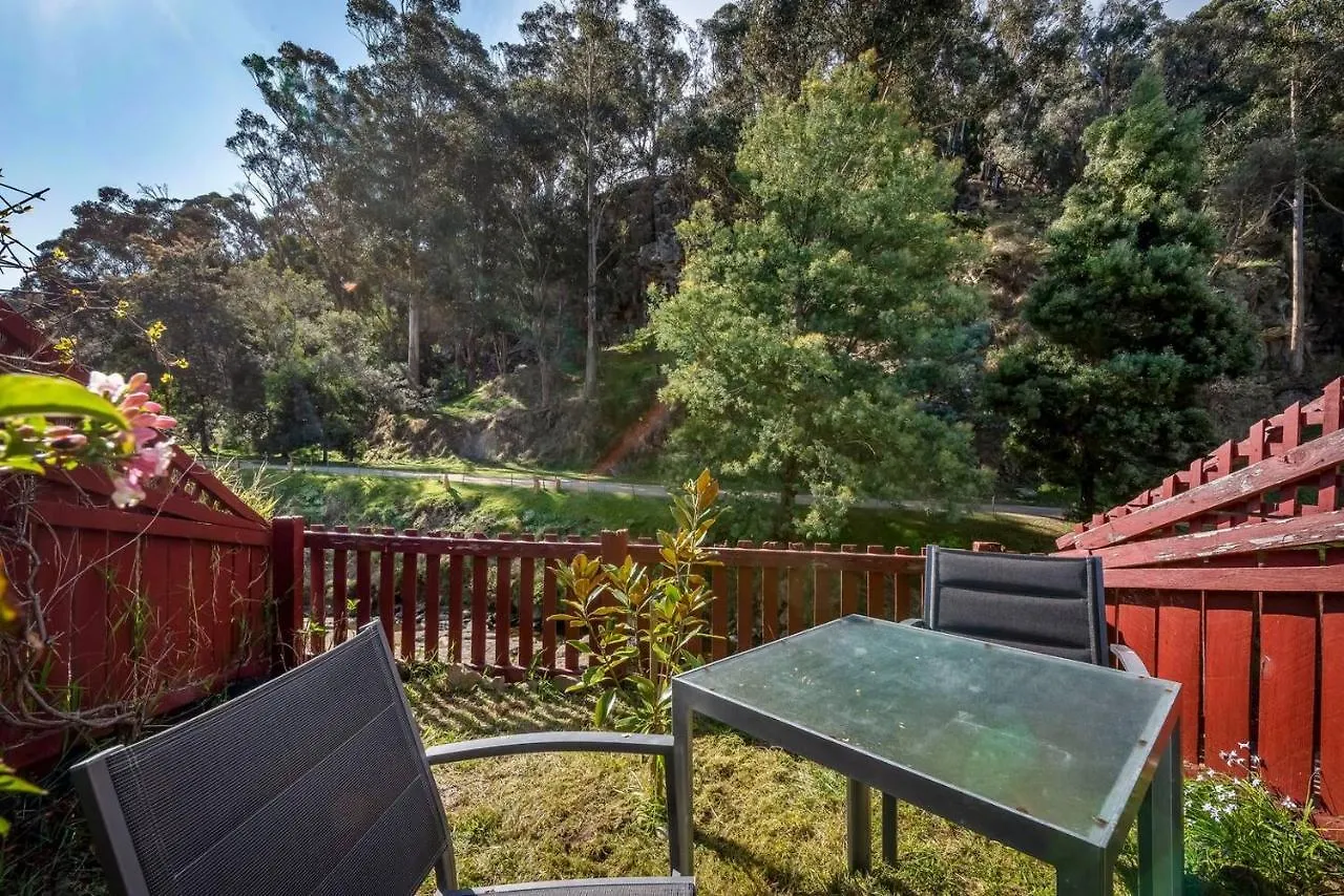 Platypus Cottage Watch Them Play From The Garden Hobart Hébergement de vacances