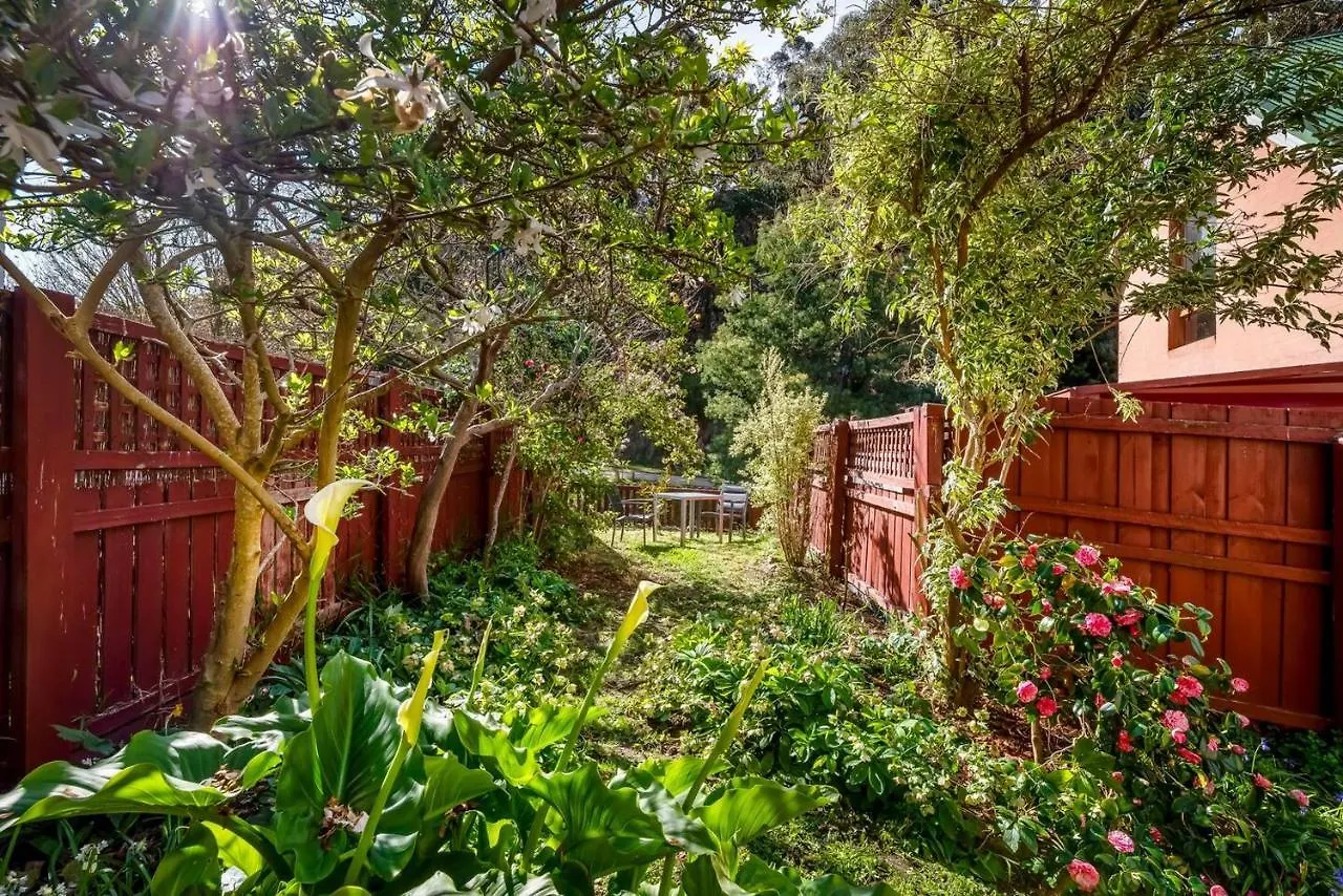 Hébergement de vacances Platypus Cottage Watch Them Play From The Garden Hobart Australie